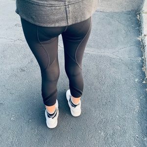 Lululemon Run Inspire crop leggings floral